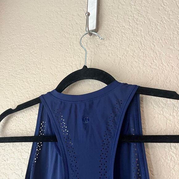 Lululemon Work Out To Water Tank Navy Blue Lightweight Racerback - Picture 4 of 6